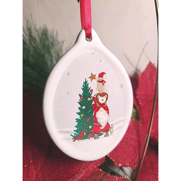 NWT Ganz Gnome Porcupine  Mouse Christmas Tree Ceramic Oval Ornament Farmhouse - Picture 1 of 6
